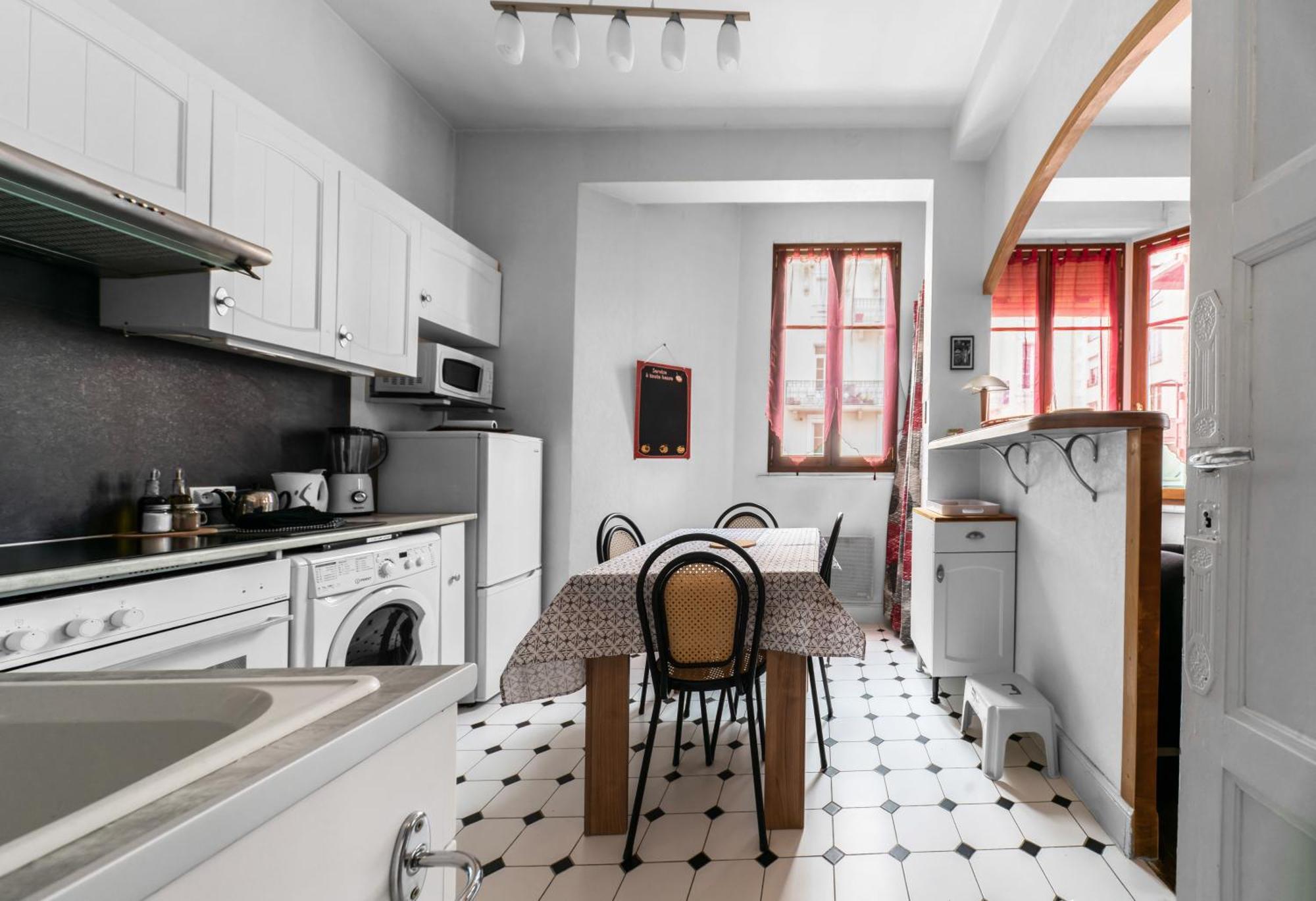 Le Lasteyras - Appartement Charmant En Centre Ville Vichy Buitenkant foto